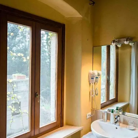 Bio Fattoria Di Pietra Country house Giuncarico