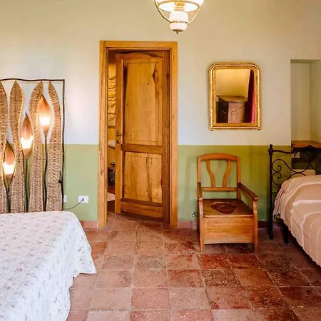 Bio Fattoria Di Pietra Country house Giuncarico
